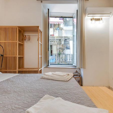 Spaccanapoli - Fully Equipped Studio Екстер'єр фото