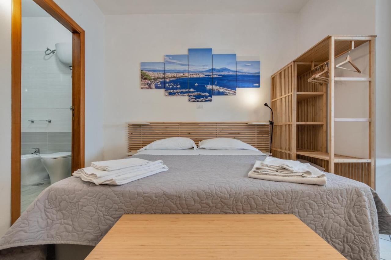 Spaccanapoli - Fully Equipped Studio Екстер'єр фото