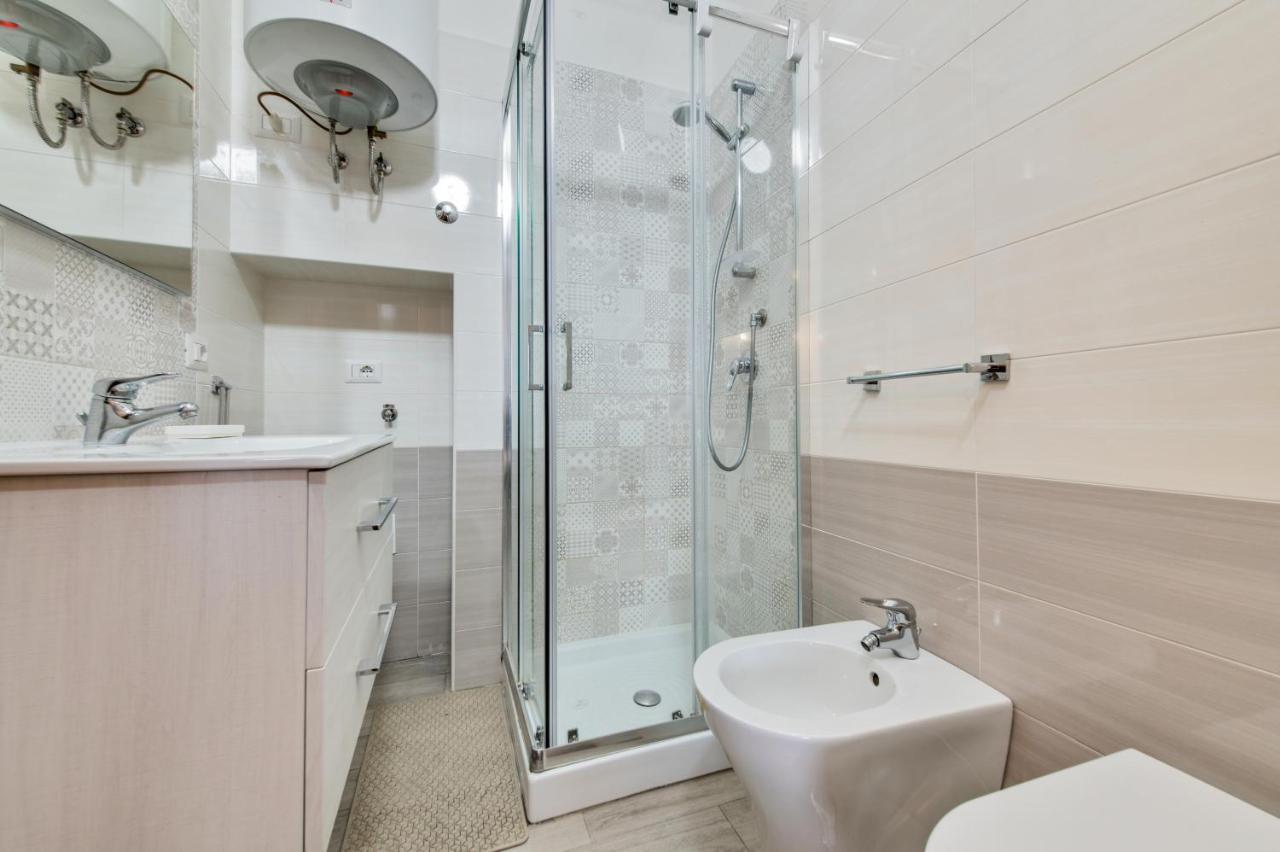 Spaccanapoli - Fully Equipped Studio Екстер'єр фото
