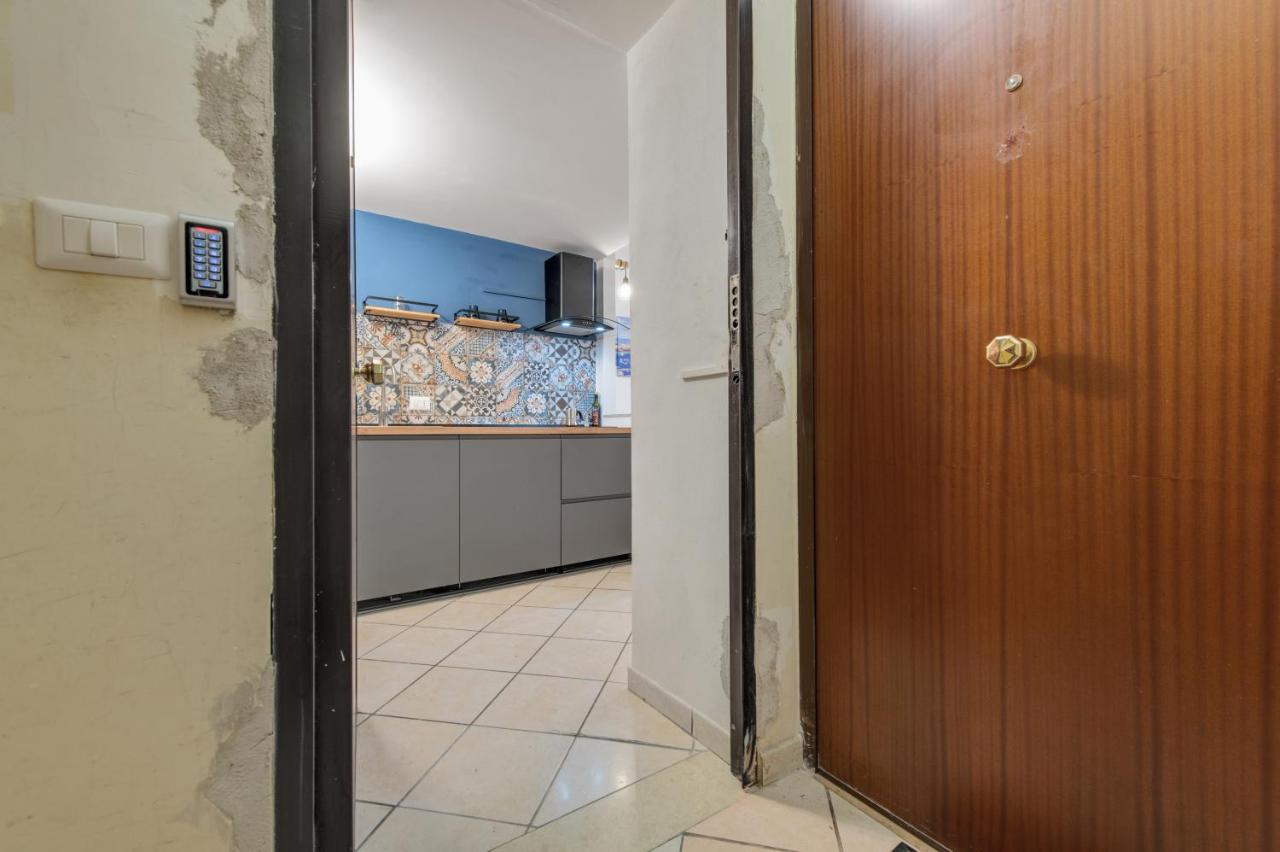 Spaccanapoli - Fully Equipped Studio Екстер'єр фото