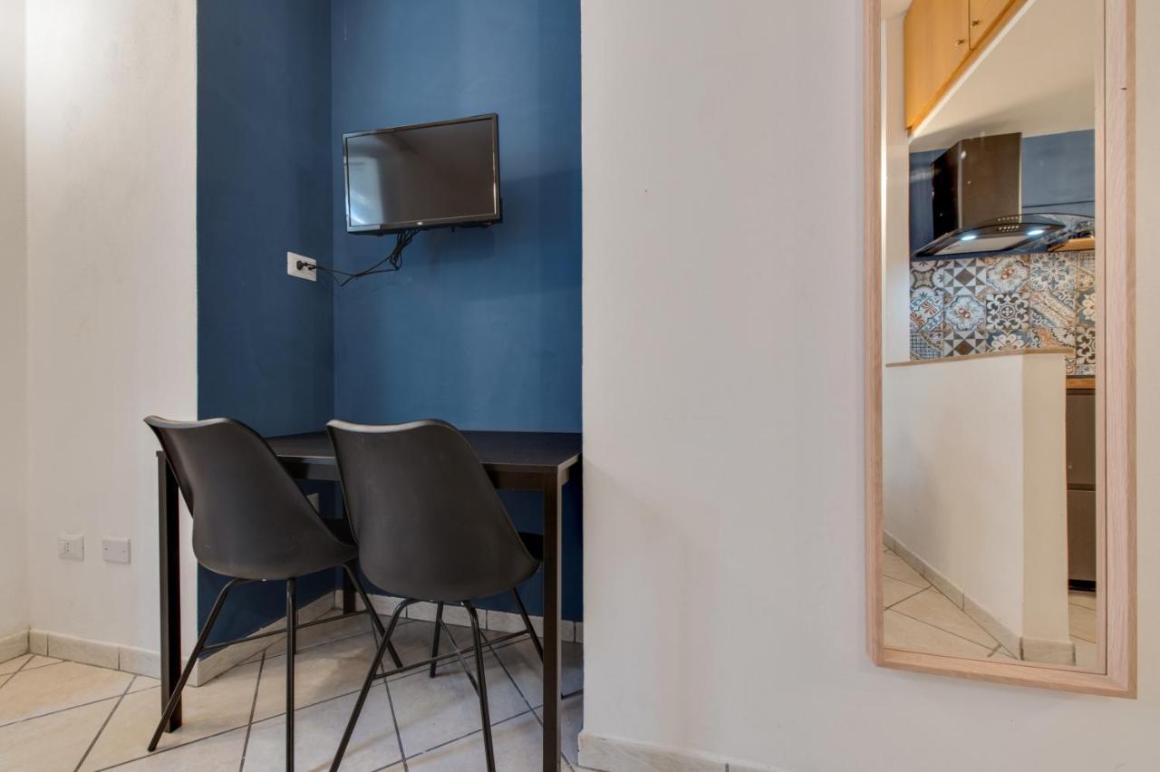 Spaccanapoli - Fully Equipped Studio Екстер'єр фото